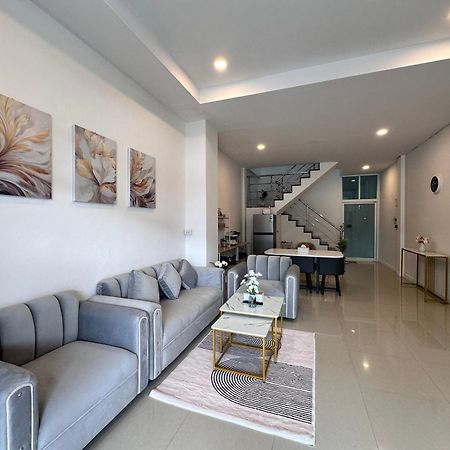 Home Living 8 At Hat Yai Ban Kho Hong Exteriör bild
