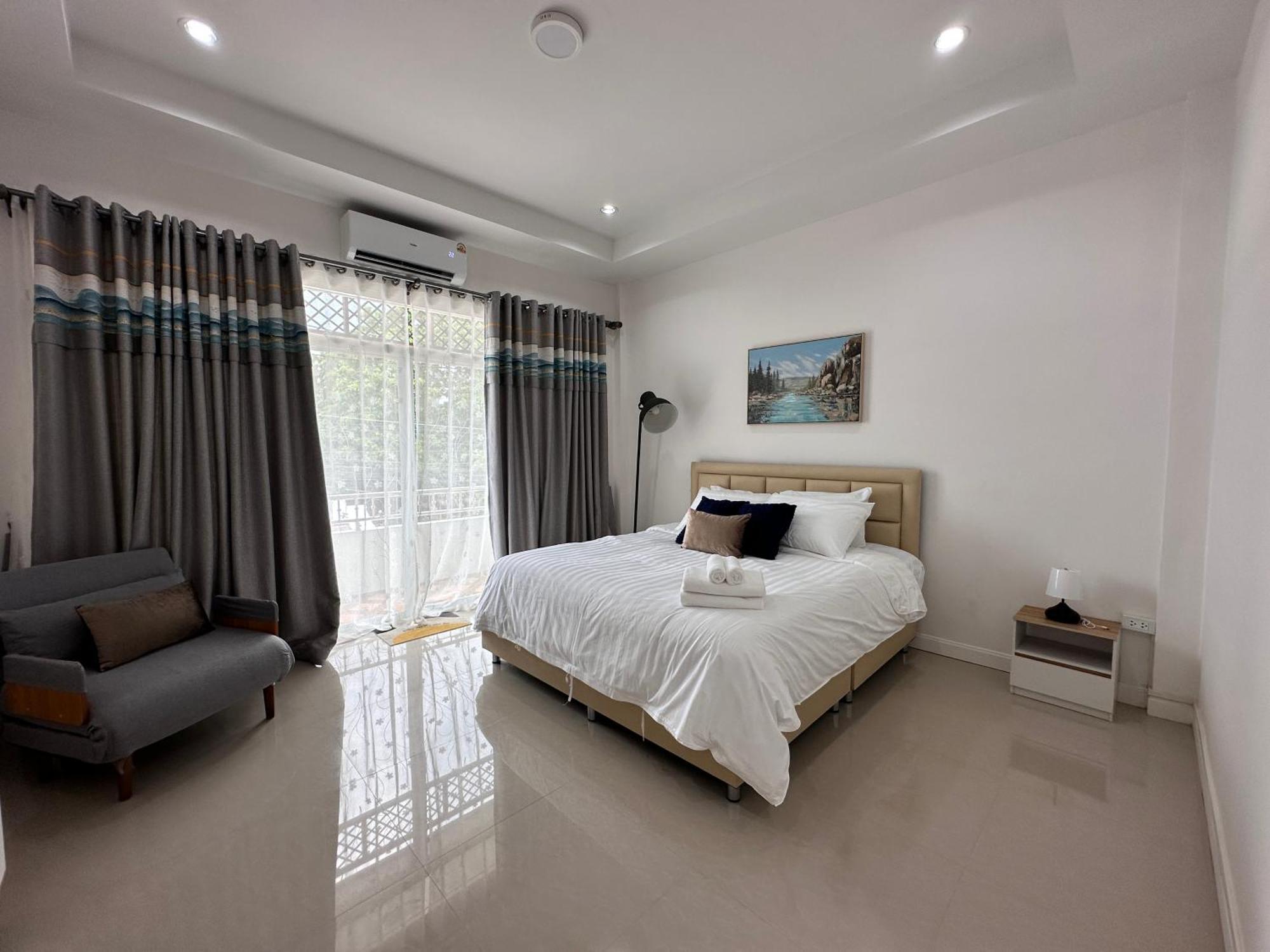 Home Living 8 At Hat Yai Ban Kho Hong Exteriör bild